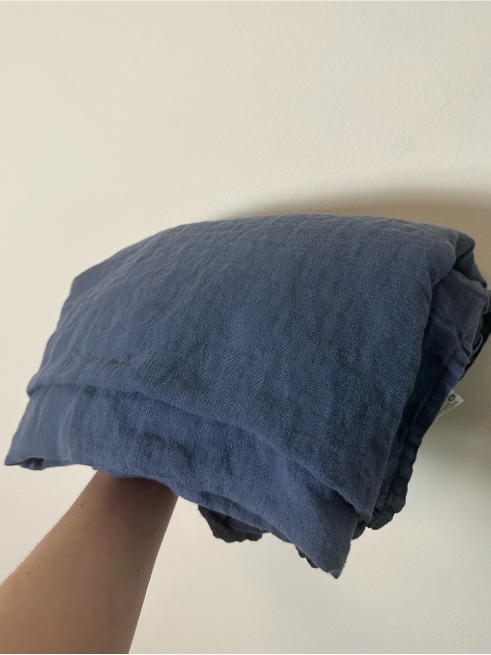 Brooklinen 100% Linen Flat Sheet and Pillowcase Set Navy Blue Twin